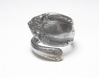 WALLACE Sterling Silver Fancy Floral Design Initial C Spoon