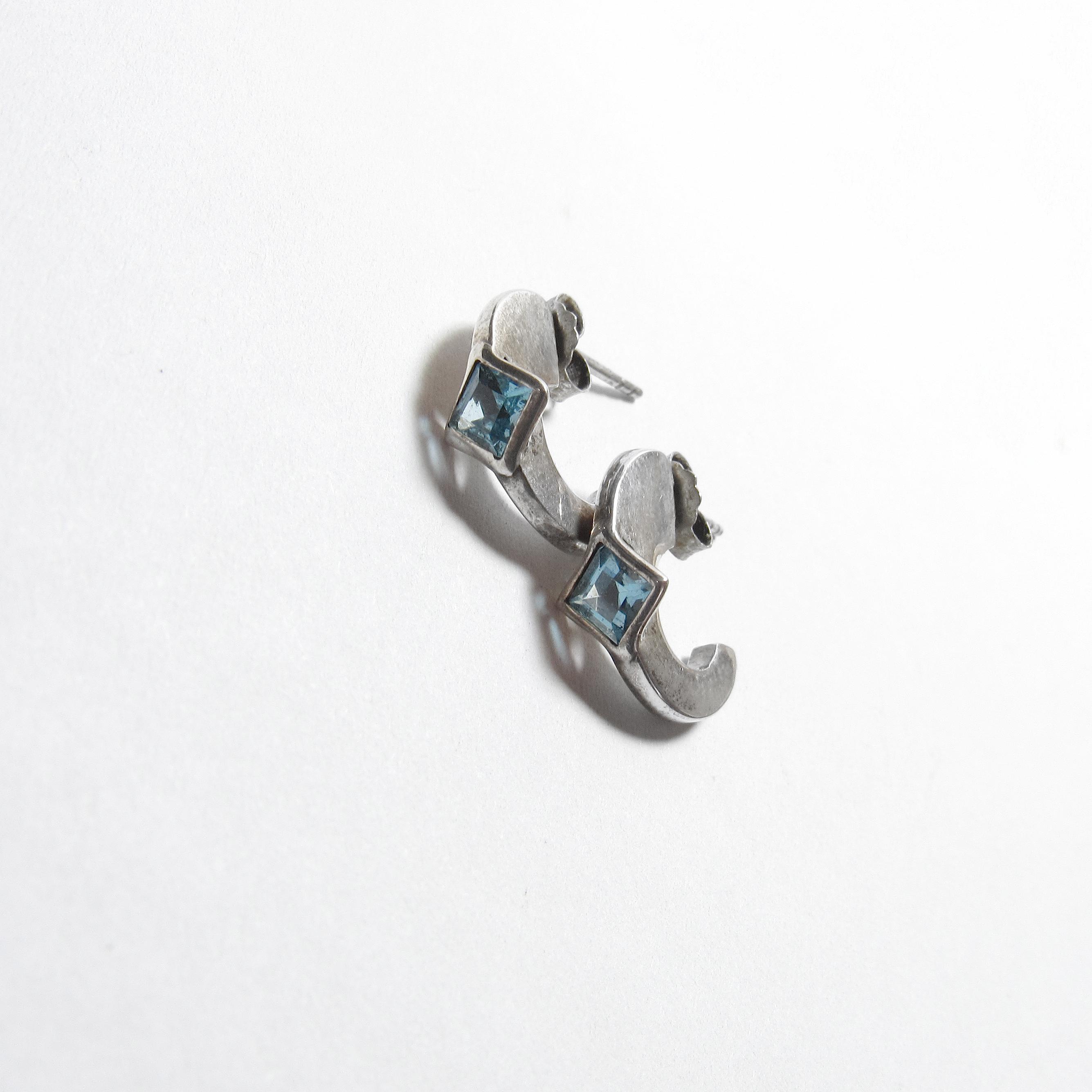 ZINA Sterling Silver Natural Square Cut Ice Blue Topaz Drop Earrings 1.00 Ct Vintage