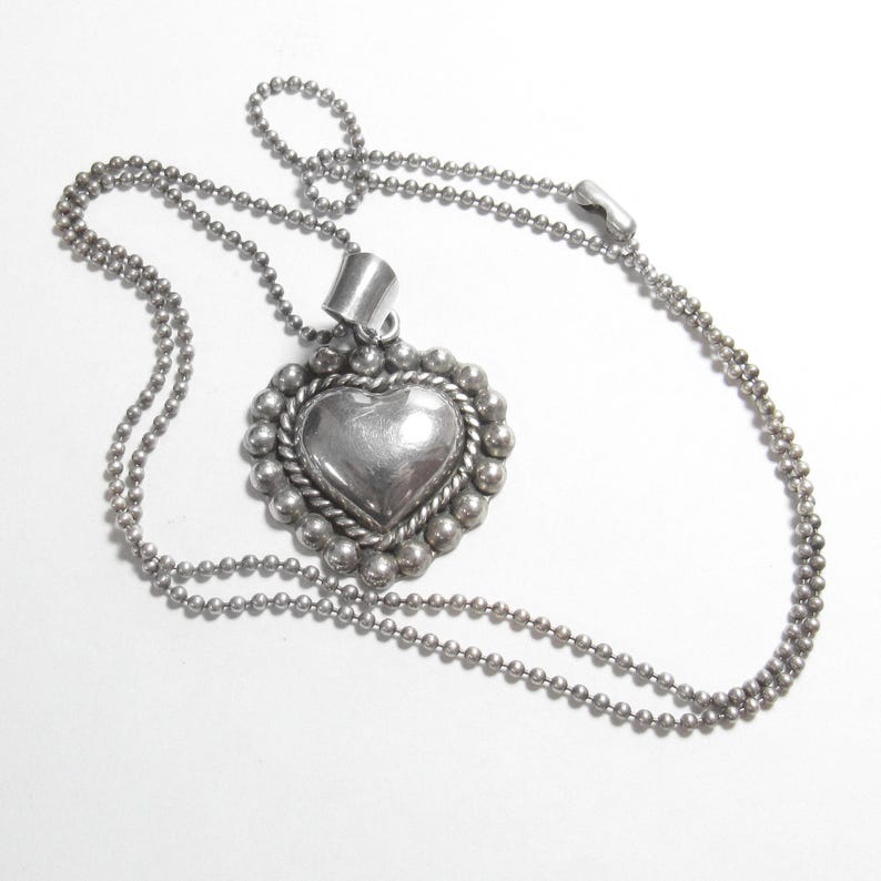 Southwestern Sterling Silver Beaded Edge Heart Pendant With Beaded