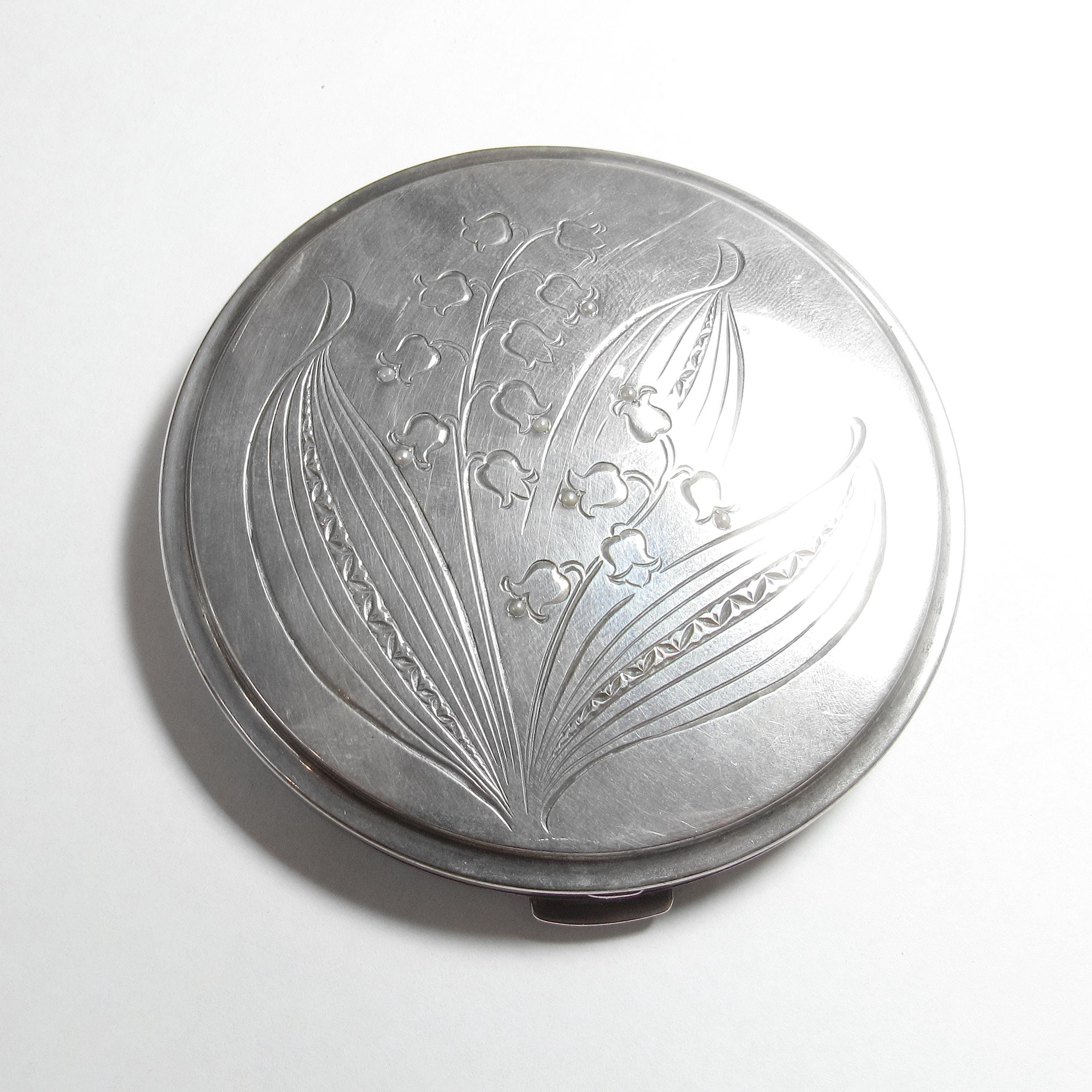 スターリングシルバー製のアンティークパウダーコンパクト Vintage Sterling Silver Powder Compacts - Etsy