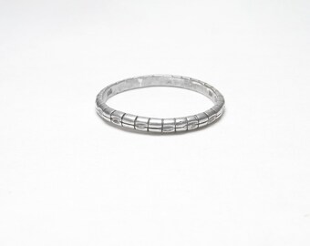 NEVADA JEWELRY Sterling Silver Bamboo Design Band Ring Vintage