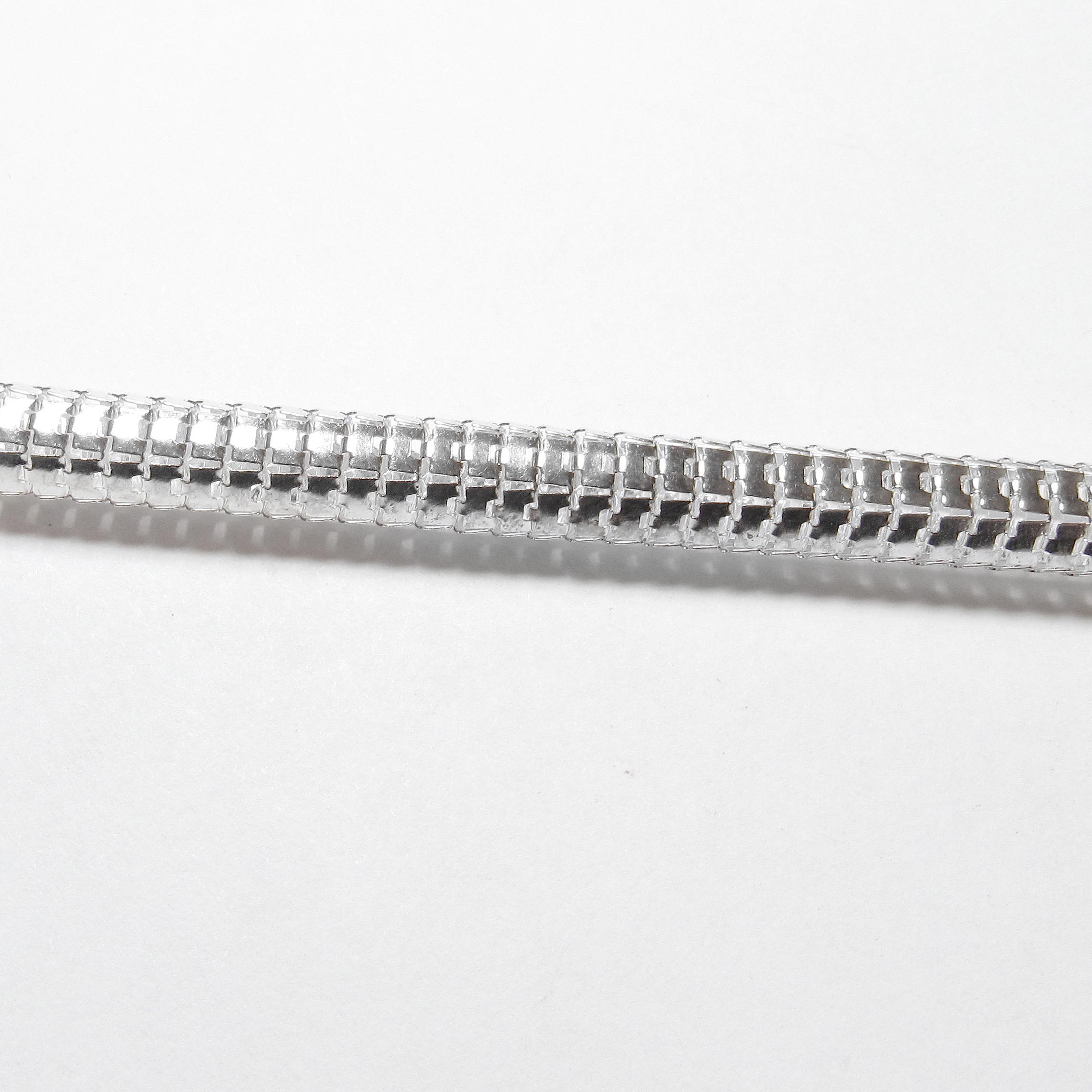 HW BURDICK Italy Sterling Silver Snake Chain Design Statement