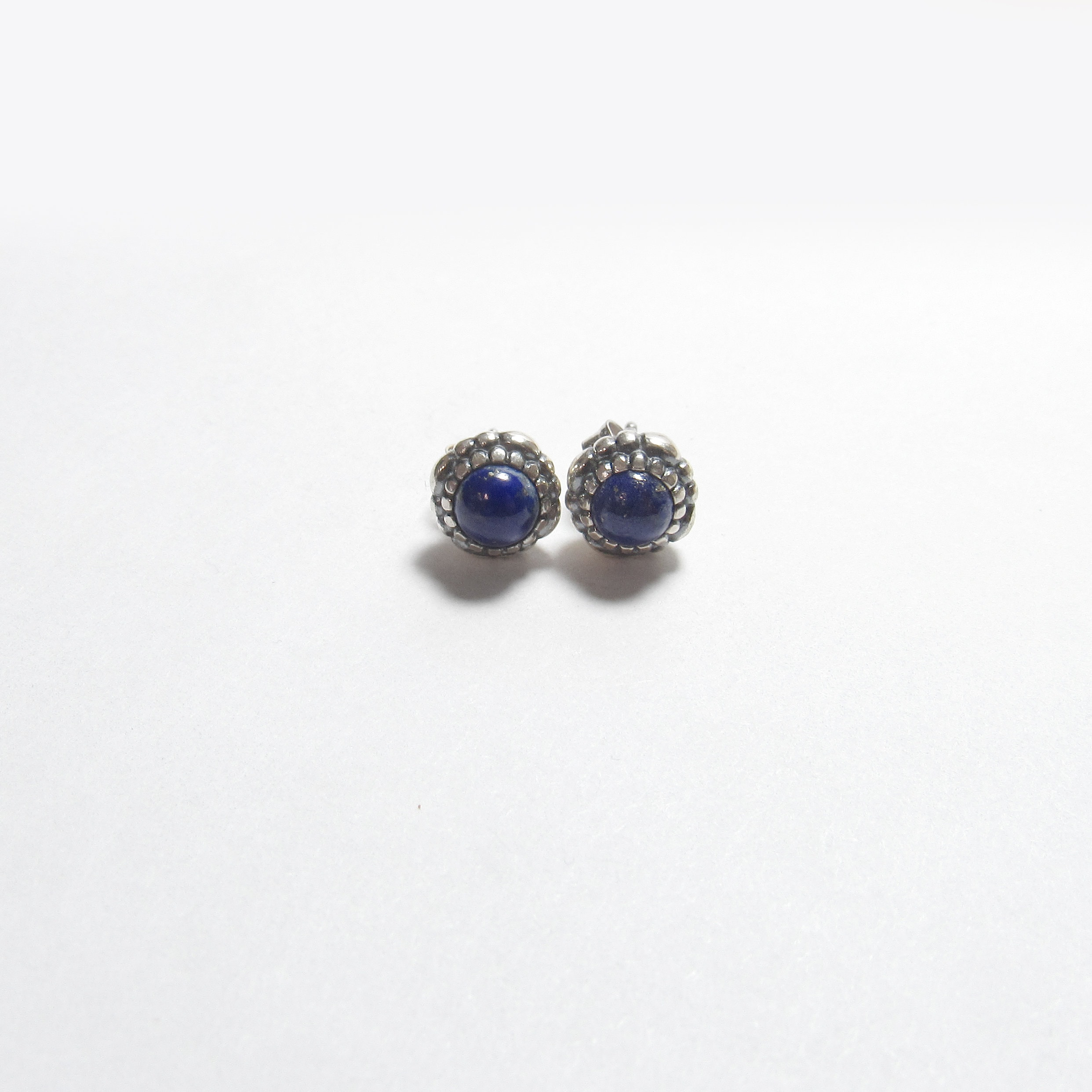 Pandora online blue studs