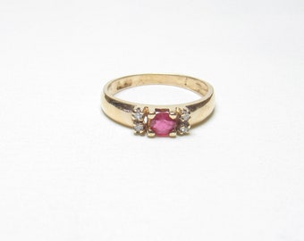 14K Yellow Gold 0.25 Ct Natural Round Rose Red Ruby And Diamond Ring Vintage
