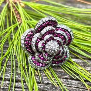 Large Heavy Sterling Silver 105 Lab Created Fuchsia Pink Ruby And Cubic Zirconia Rose Flower Ring 2.50 Cts Vintage