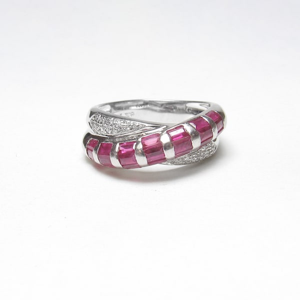 JAM CREATIONS 14K White Gold Natural Fuchsia Pink Ruby And Diamond Ring 0.65 Cts Vintage