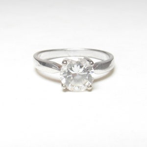 Sterling Silver 1.60 Ct Lab Created Round Ice White Cubic Zirconia Solitaire Ring Vintage