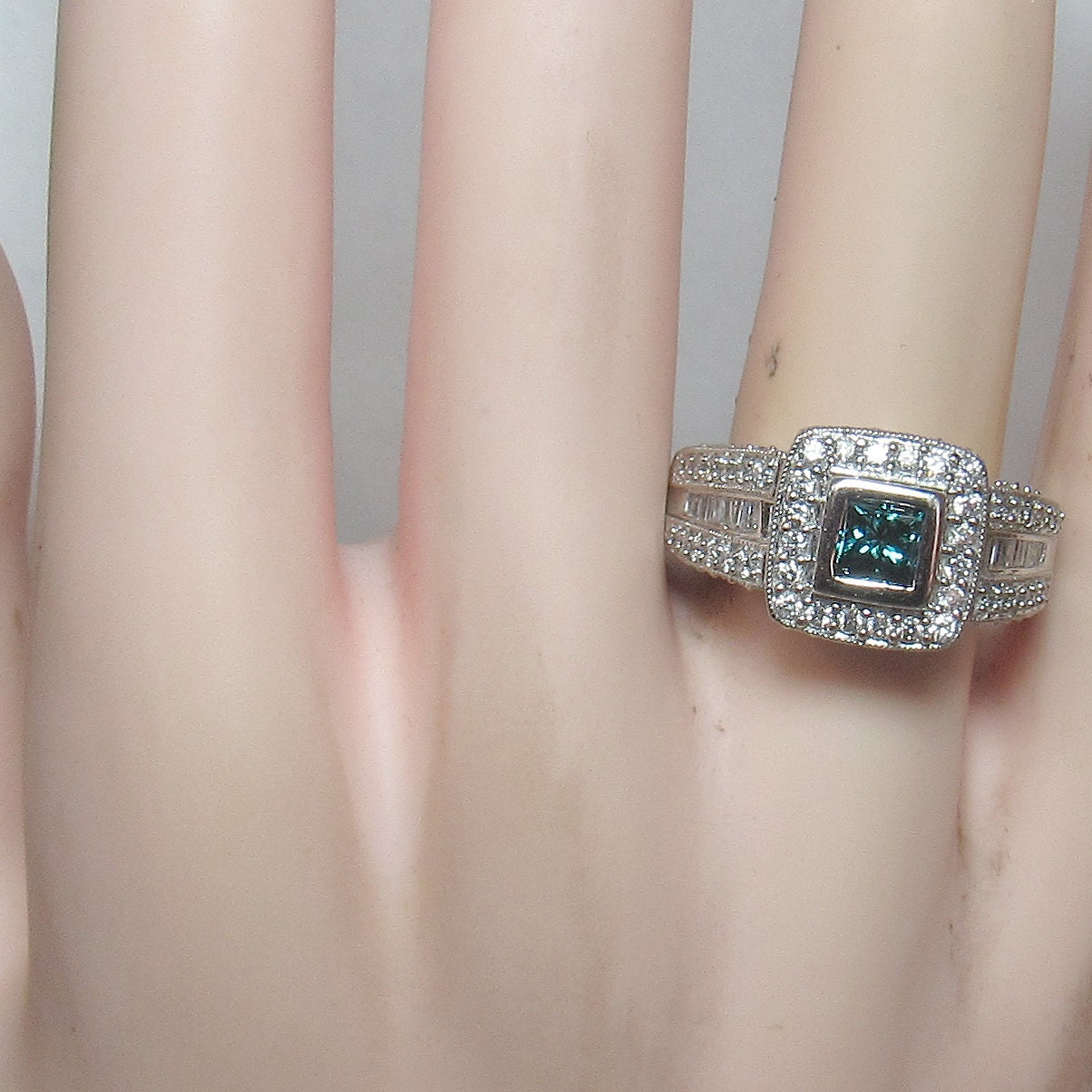 Caribbean blue diamond ring best sale
