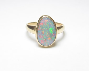 14K Yellow Gold 3.00 Ct Natural Colorful Oval Boulder Opal Solitaire Ring Vintage