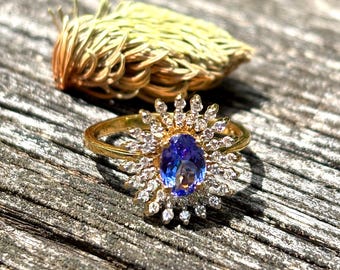 TG 18K Yellow Gold 0.60 Ct Natural Indigo Purple Tanzanite And Diamond Ray Halo Ring Vintage