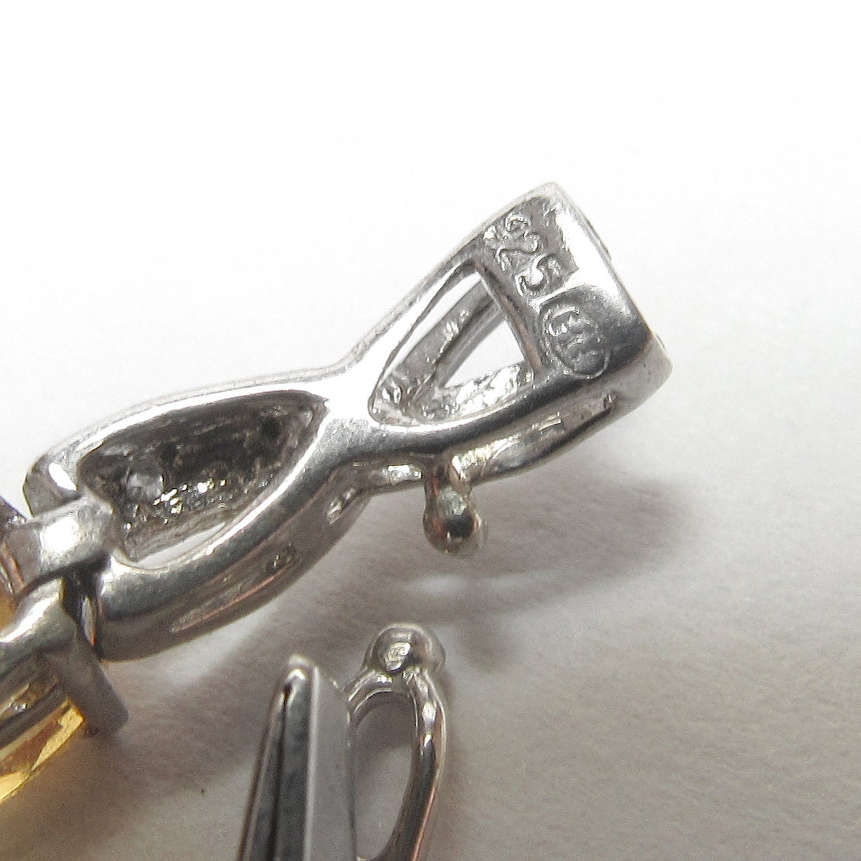 ピアス STONEHENgE Stonehenge Love Knot silver bracelet SA24C54J 71580ZHh4XL._UY1000_.jpg