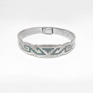 Heavy Southwestern Sterling Silver Natural Blue Turquoise Bangle Bracelet 1980&#39;s Vintage