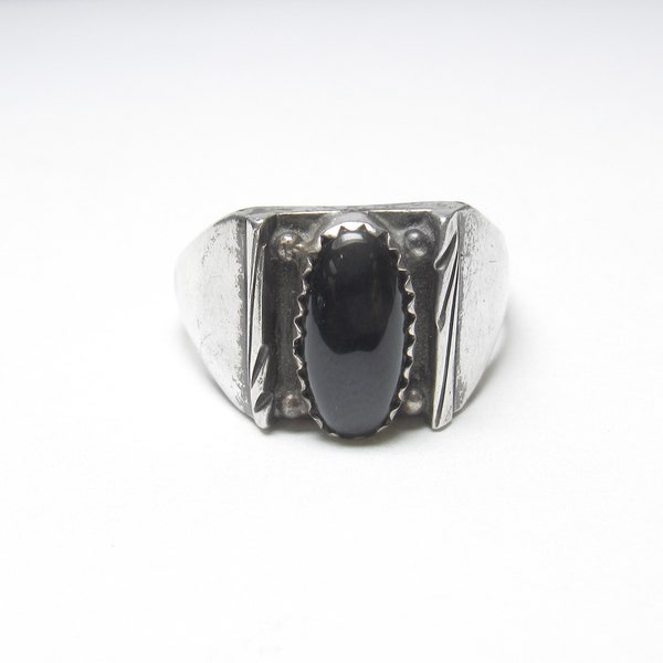 HARRISON YAZZIE Navajo Sterling Silver 2.00 Ct Natural Oval Back Onyx Solitaire Ring 1980's Vintage