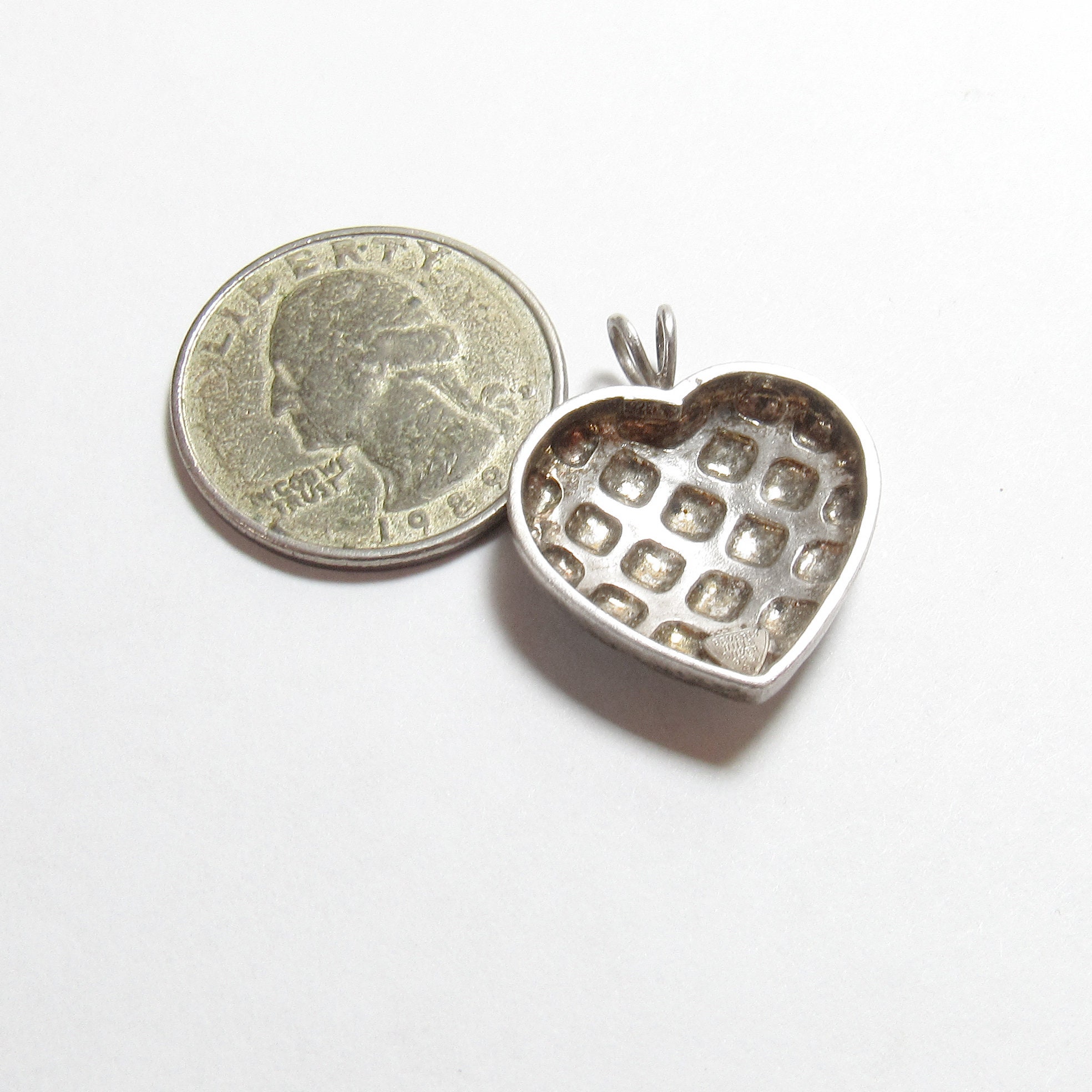 BEVERLY HILLS SILVER Sterling Silver Diamond Cut Heart Shape Pendant ...