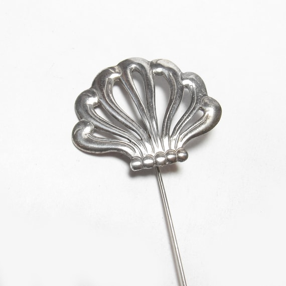 Sterling Silver Scallop Shell Head Stick Pin 1940… - image 1