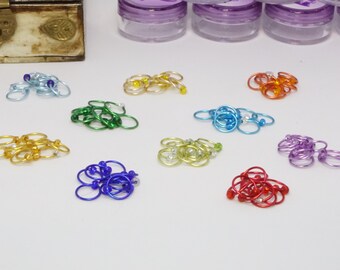 Conjoined: stitch markers for 5.5mm needles or smaller