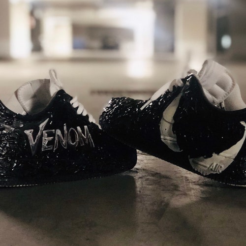 venom custom shoes