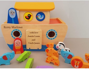 Wooden Noah's Ark toy,  Personalised Wooden Toy, Christening/Baptism Gift, Toddler Toy, Shape sorter,  Gifts for boys, Gifts for girls,