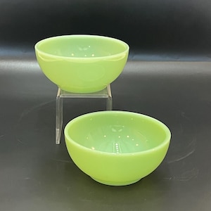 2 Anchor Hocking Fire-King Jadeite Chili Bowls 5&quot; Vintage