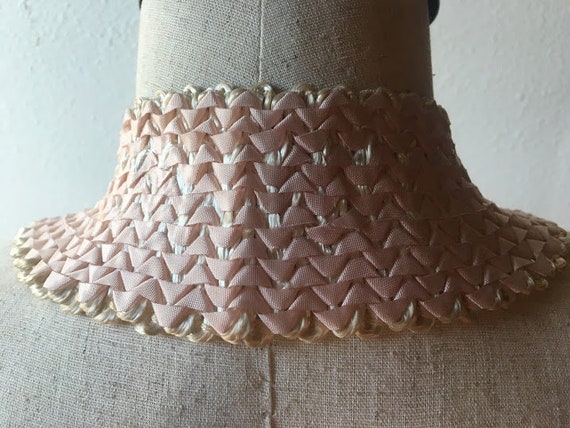 Adorable Ladies 1950s Vintage Pink Collar / Vinta… - image 2