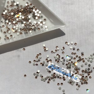 Champagne • SS6/2mm • Foil Flat Back Rhinestones •(1440)