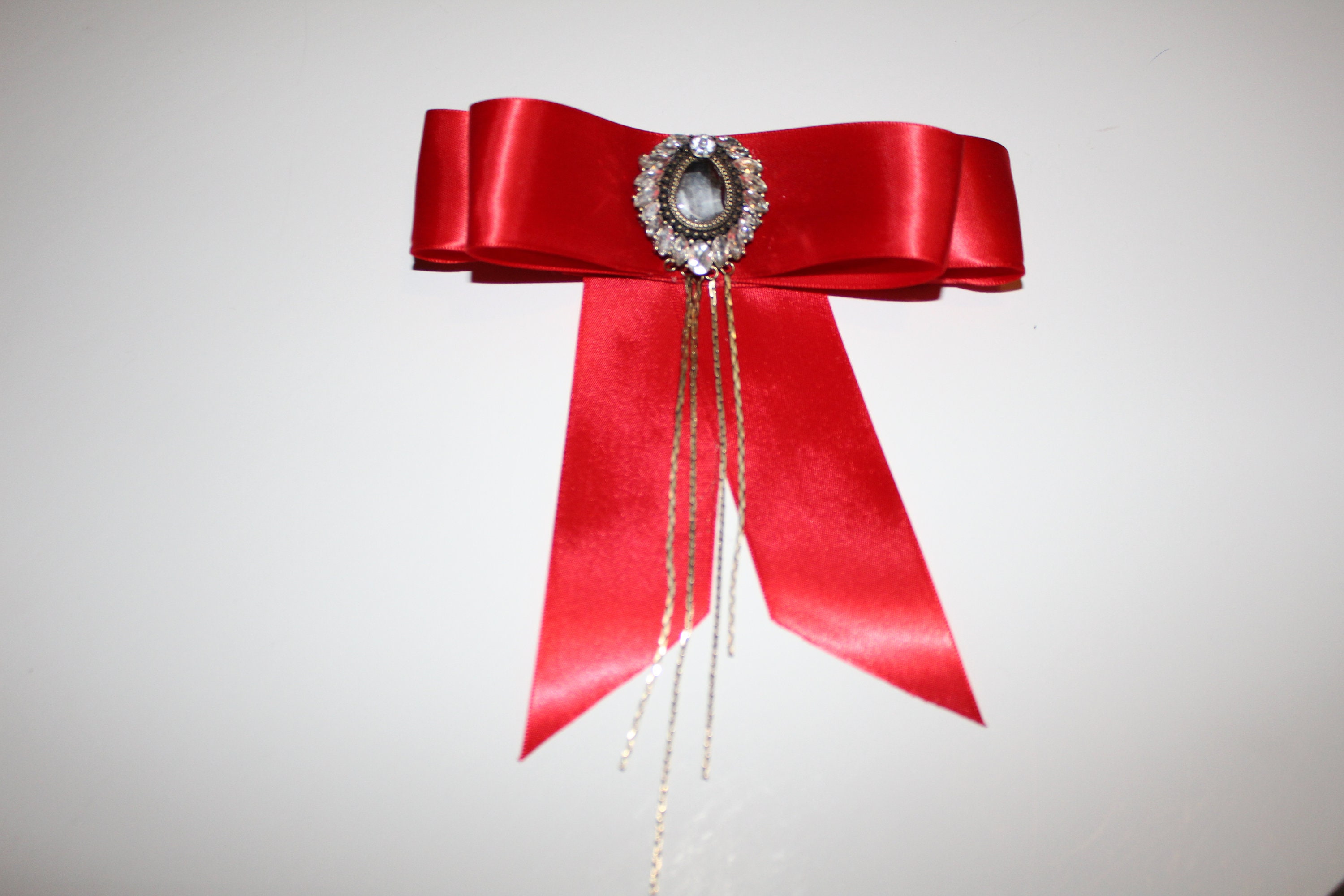 Gucci Ribbon Brooch - Etsy Gucci Ribbon Brooch - Etsy