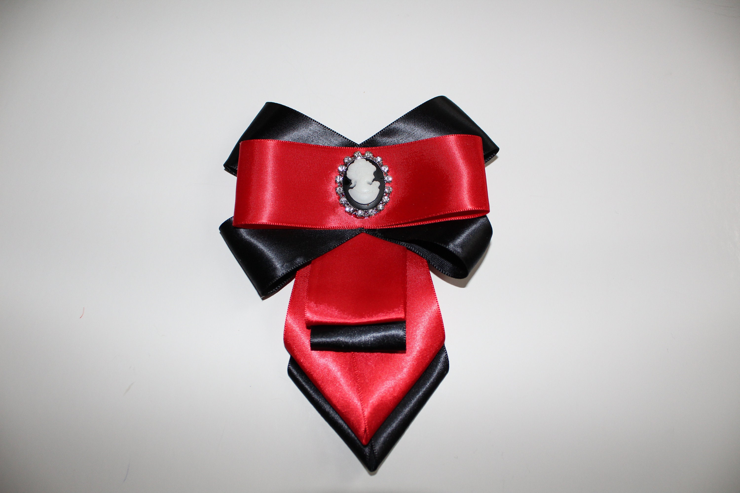 Gucci Ribbon Brooch - Etsy Gucci Ribbon Brooch - Etsy
