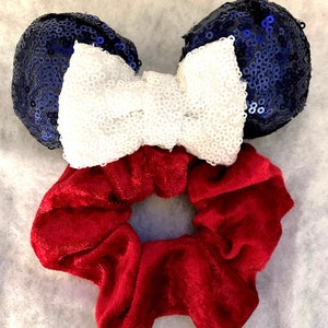 Mickey & Minnie scrunchies velour