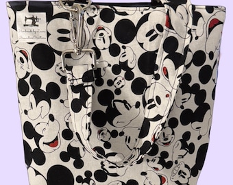 Car trash bag with waterproof fabric lining