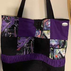 Bolsos de mano de patchwork con temática Disney