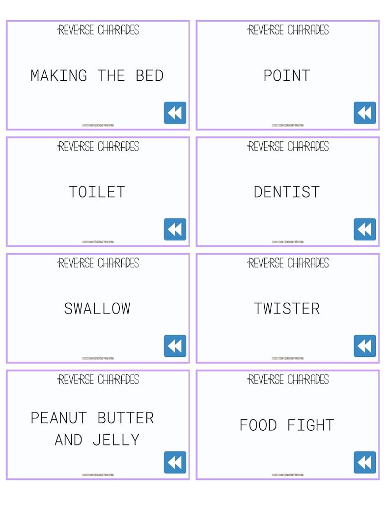 Peut inclure: Huit cartes violettes et blanches avec le texte "Reverse Charades" en haut de chaque carte. Chaque carte contient un mot ou une phrase diff&eacute;rent &agrave; jouer, notamment "Faire son lit", "Point", "Toilette", "Dentiste", "Avaler", "Twister", "Beurre de cacahu&egrave;te et gel&eacute;e" et "Combat alimentaire".