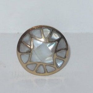 Handmade Mother of Pearl Gold Knob: Decorative Furniture Hardware