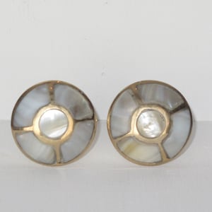 Antieke knop parelmoer - decoratieve ladekast - Meubelbeslag - prijs is per knop