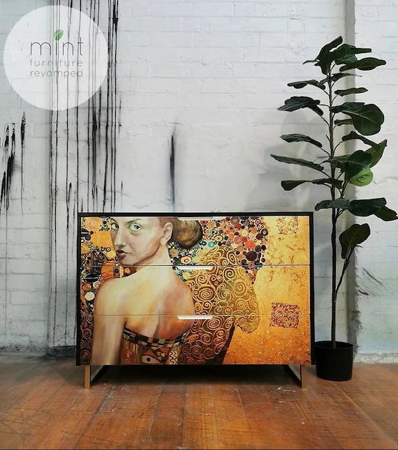 Beautiful Lady in Gold Menta di Michelle Carta per decoupage Carta  artistica per mobili artigianali Carte per decoupage per mobili -   Italia