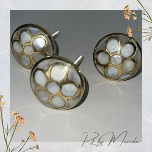 Mother of Pearl Gold Flower Knob - Furniture Hardware - Dresser Pull - Decorative Dresser Pull - Cupboard Hardware - Price is per knob