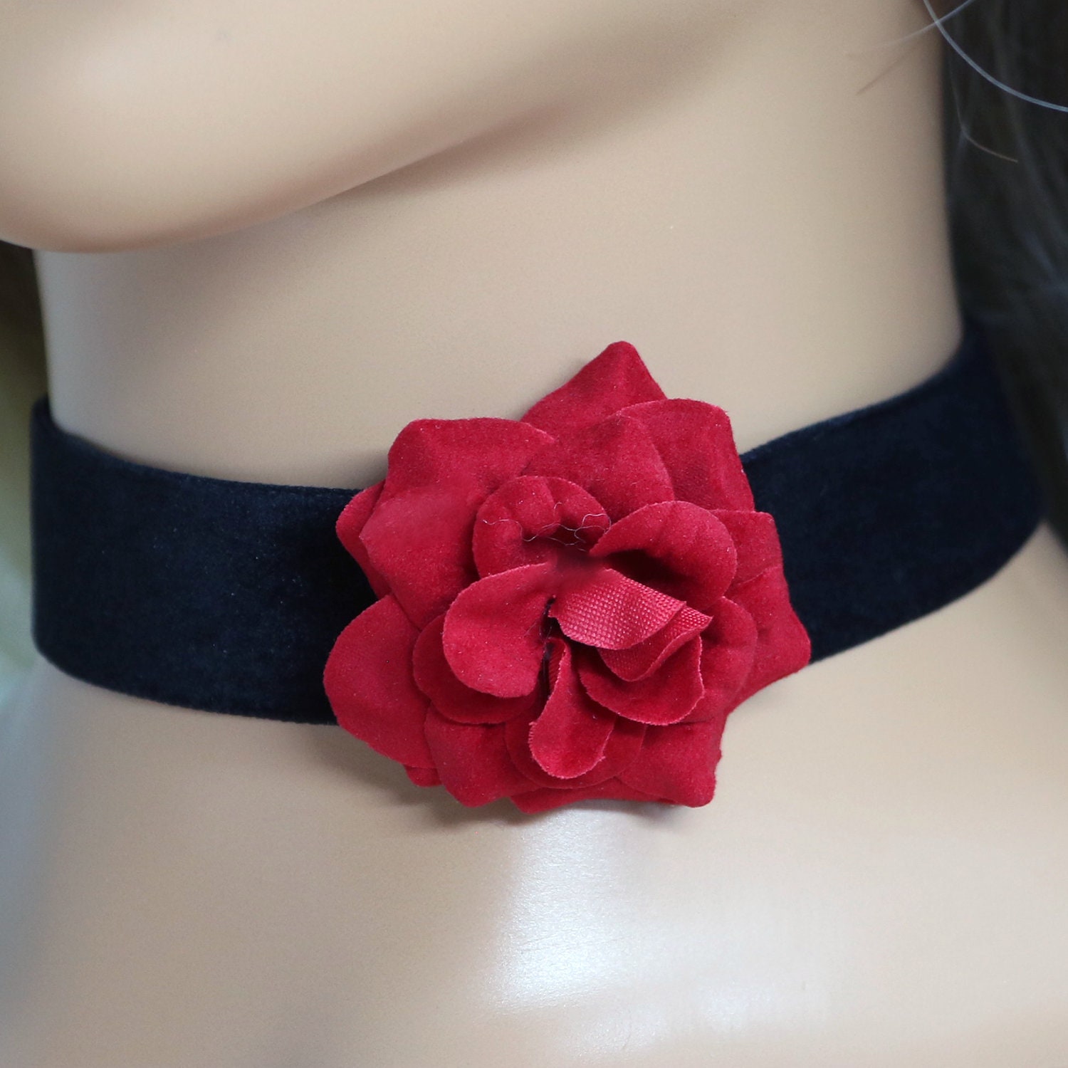  KunJoe Velvet Flower Rose Flower Choker Necklace For Women  Girls (Bean paste color): Clothing, Shoes & Jewelry