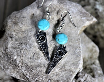 Western Style Turquoise and Silver Triangle Earrings, Boho Chic Earrings, Geometric Triangle Earrings, Arrow Shaped Triangle, Gift for Her