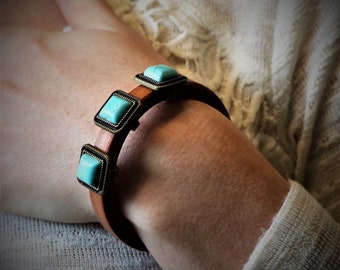 Licorice Leather Turquoise Bracelet, Unisex Bohemian Bronze Style Accessory Western Wear, Thick Leather Jewelry Gift for Her or Him