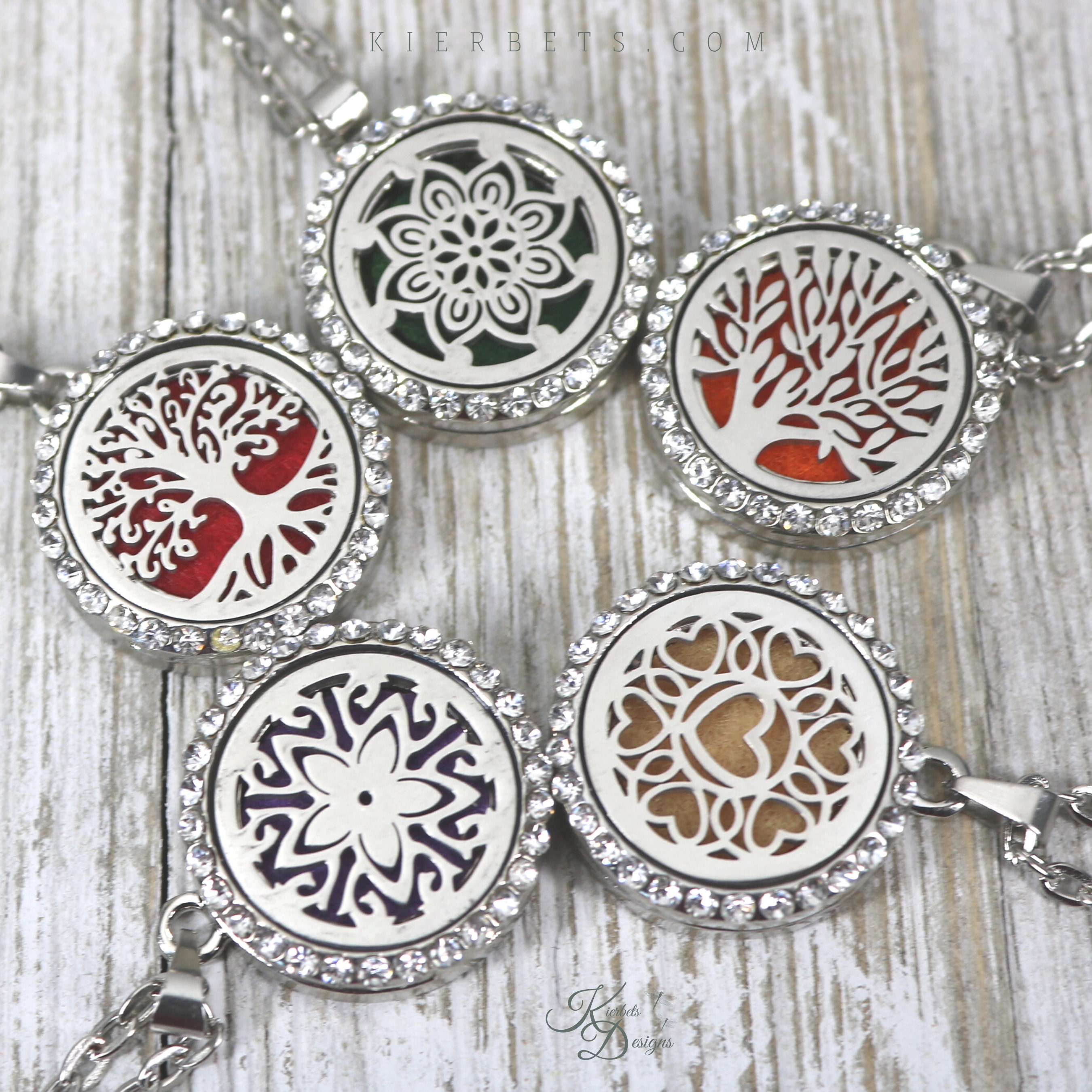 Eo Necklace - Etsy