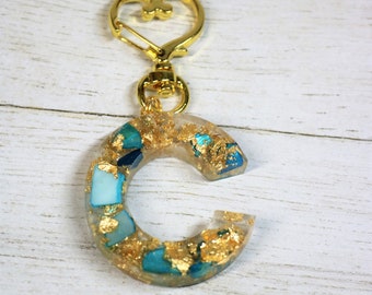 Personalized Blue Crushed Seashell Gold Foil Letter Resin Keychain, Alphabet School Bag Fun Clip On, Valentines Day Gift for Her