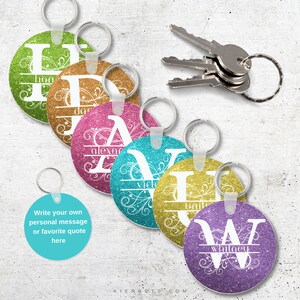 Llavero personalizado con monograma elegante en purpurina pastel, tu mensaje personalizado, llavero de doble cara, regalo para amiga, novia, mamá o esposa.