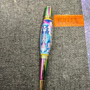 Draaiinktpen skeletverpleegster