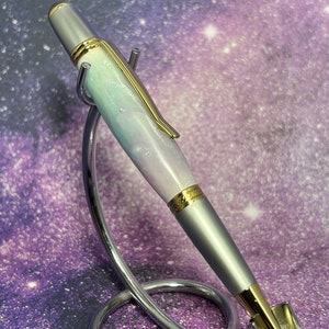 Twist ink pen