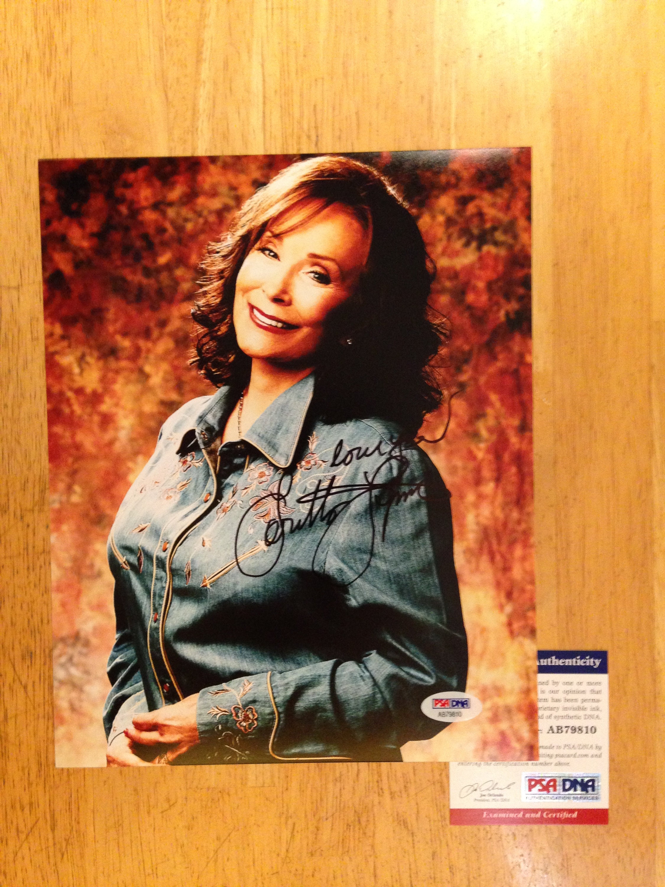 Posterazzi Loretta Lynn Portrait In Classic Photo Print (8 X 10