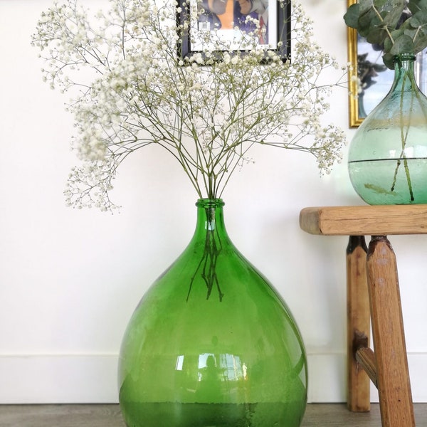 French Dame Jeanne 30L Vintage green color 1960s, antique vase forme goutte d'eau, dame jeanne soufflé