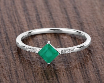 Emerald Ring, Square Cut Emerald Ring in 14k Solid Gold, Natural Emerald Ring, May Birthstone Ring, Solitaire Emerald Ring, Christmas Gift
