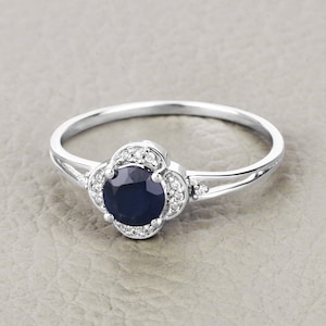 14K Gold Blue Sapphire Ring, Natural Blue Sapphire and Diamond Ring, Blue Gemstone Ring, Blue Sapphire White Gold Ring, Minimalist Ring