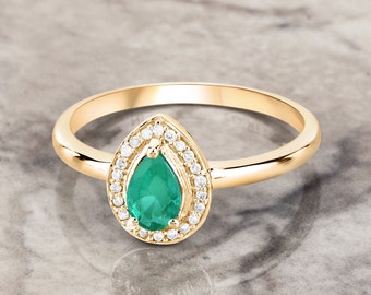 Emerald Ring, 14Kt Gold, Emerald Halo Ring, Gold Emerald Ring, Emerald & Diamond Ring, May Birthstone, Solid Gold Ring, Minimalist Jewelry