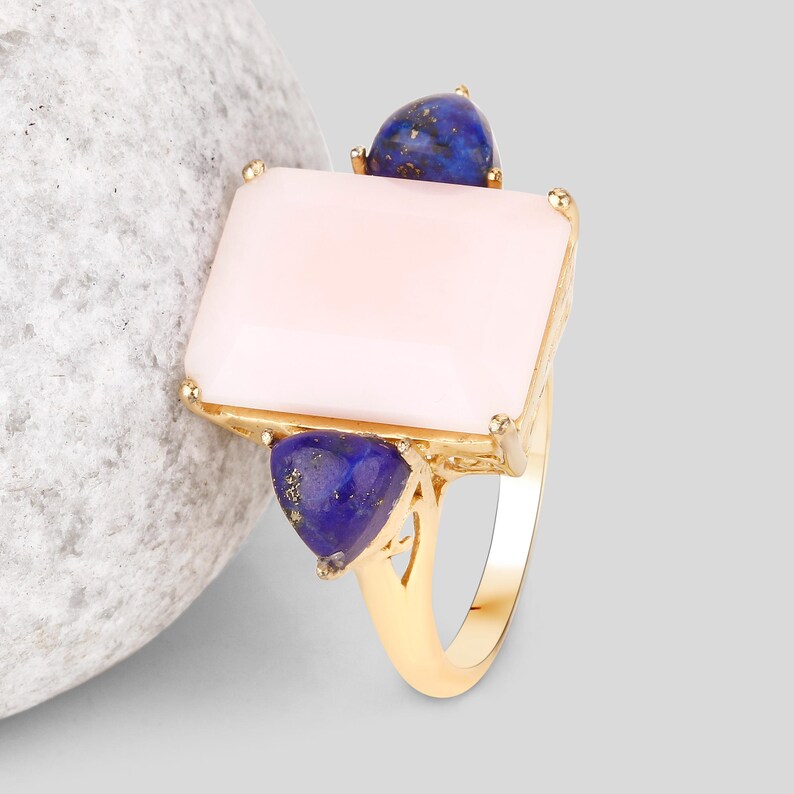 Pink Opal Ring, Natural Pink Opal & Lapis 3-Stone Cocktail Ring, .925 Sterling Silver Yellow Gold Plated, Pink Gemstone Ring, Gift for Wife bild 8