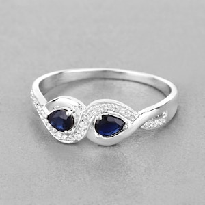 14K Gold Blue Sapphire Ring, Natural Blue Sapphire and Diamond Ring, Blue Gemstone Ring, Blue Sapphire White Gold Ring, Minimalist Ring
